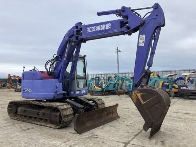 EXCAVATOR — Auction (lot 8451-429)