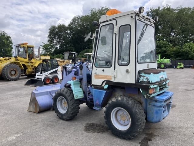MINI WHEEL LOADER — Auction (lot 8451-431)