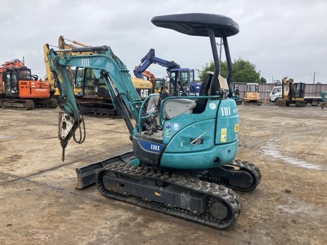 MINI EXCAVATOR — Auction (lot 8451-432)