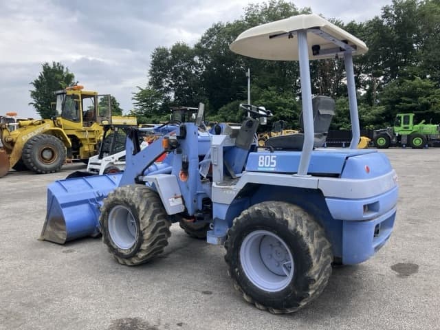 MINI WHEEL LOADER — Auction (lot 8451-440)
