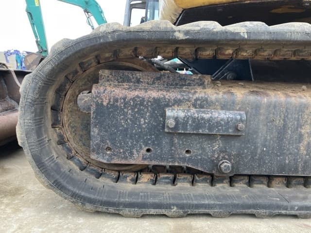 MINI EXCAVATOR — Auction (lot 8451-444)