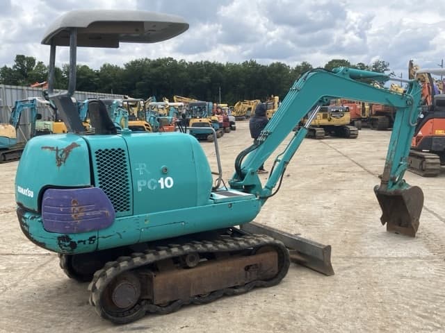 MINI EXCAVATOR — Auction (lot 8451-445)