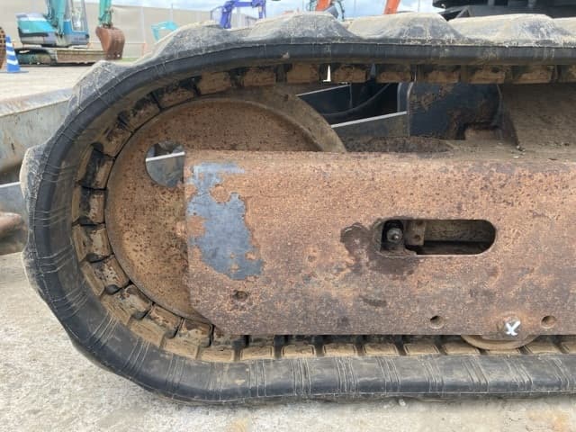 MINI EXCAVATOR — Auction (lot 8451-445)