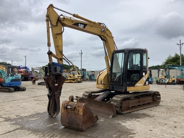 EXCAVATOR — Auction (lot 8451-446)