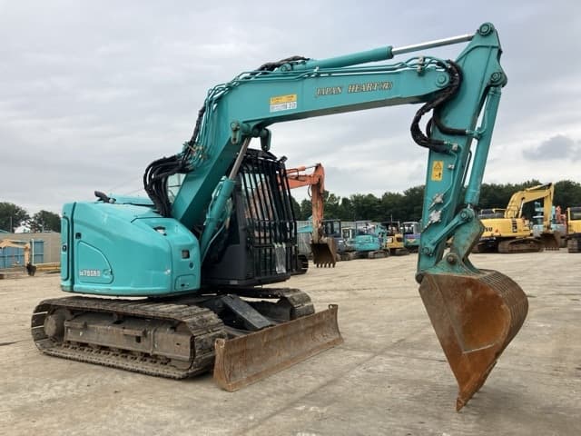 EXCAVATOR — Auction (lot 8451-449)