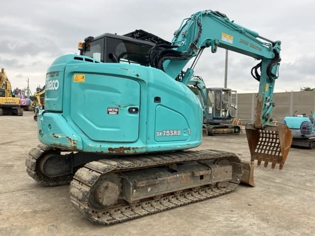 EXCAVATOR — Auction (lot 8451-449)