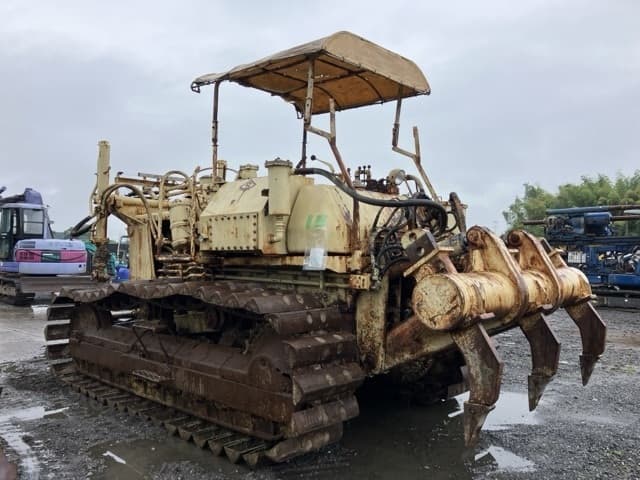 Bulldozer — Auction (lot 8451-453)