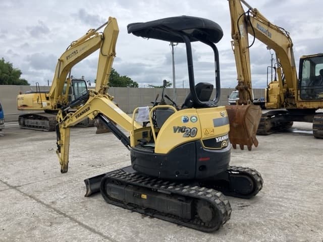 MINI EXCAVATOR — Auction (lot 8451-455)