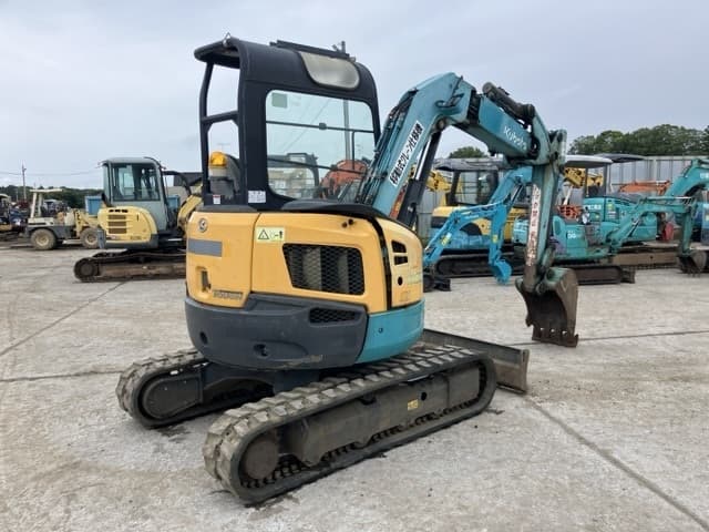 MINI EXCAVATOR — Auction (lot 8451-456)