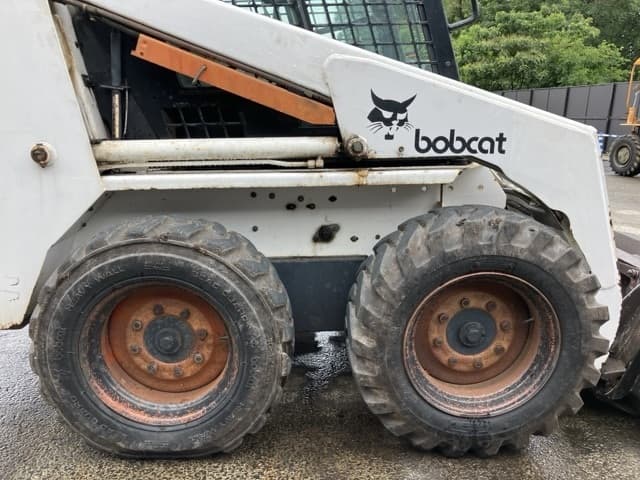 SKID STEER LOADER — Auction (lot 8451-458)
