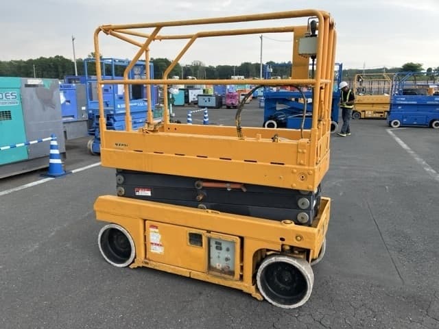 AERIAL WORK PLATFORM — Auction (lot 8451-460)