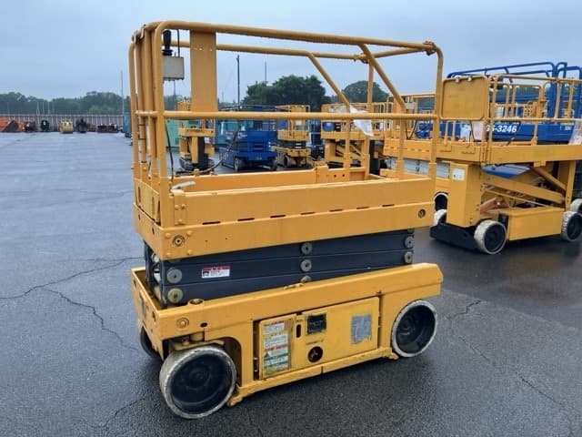 AERIAL WORK PLATFORM — Auction (lot 8451-462)
