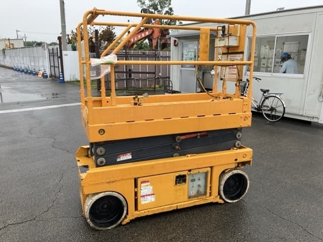 AERIAL WORK PLATFORM — Auction (lot 8451-462)
