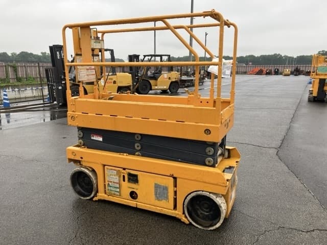 AERIAL WORK PLATFORM — Auction (lot 8451-462)