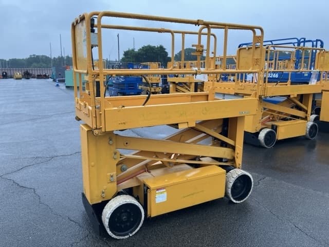 AERIAL WORK PLATFORM — Auction (lot 8451-465)