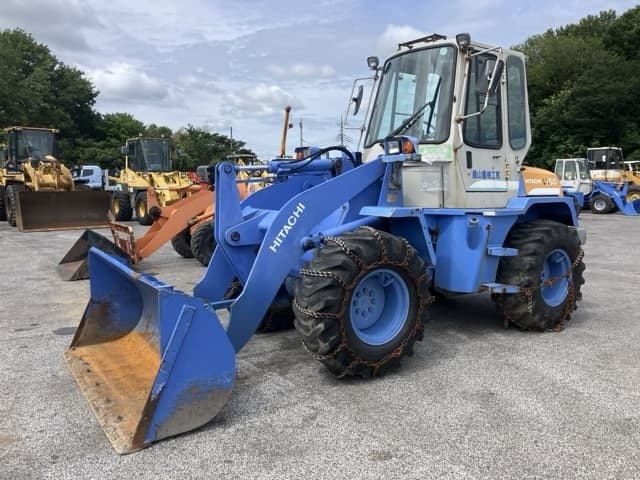 WHEEL LOADER — Auction (lot 8451-472)
