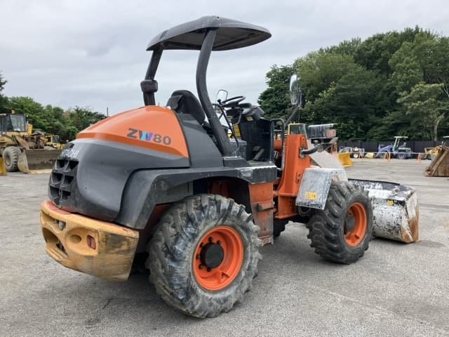 WHEEL LOADER — Auction (lot 8451-474)