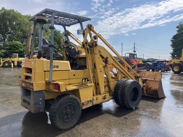 SHOVEL LOADER — Auction (lot 8451-475)
