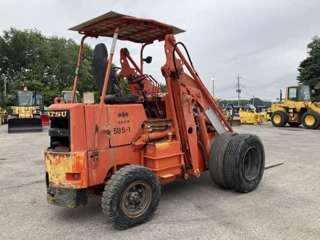 SHOVEL LOADER — Auction (lot 8451-476)
