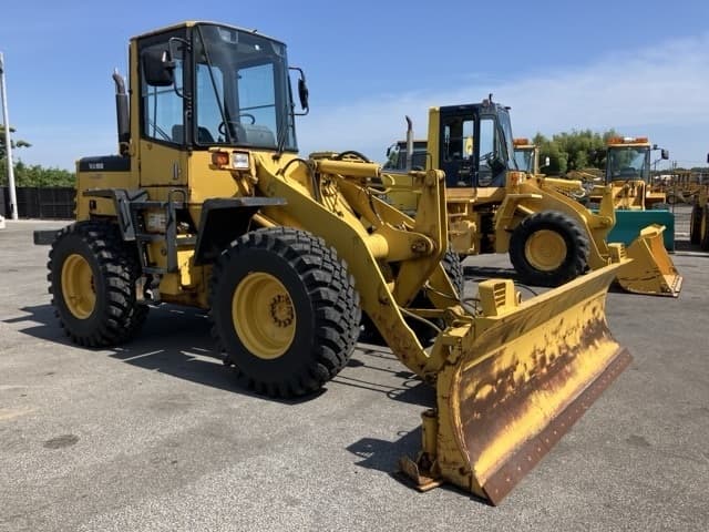 WHEEL LOADER — Auction (lot 8451-479)