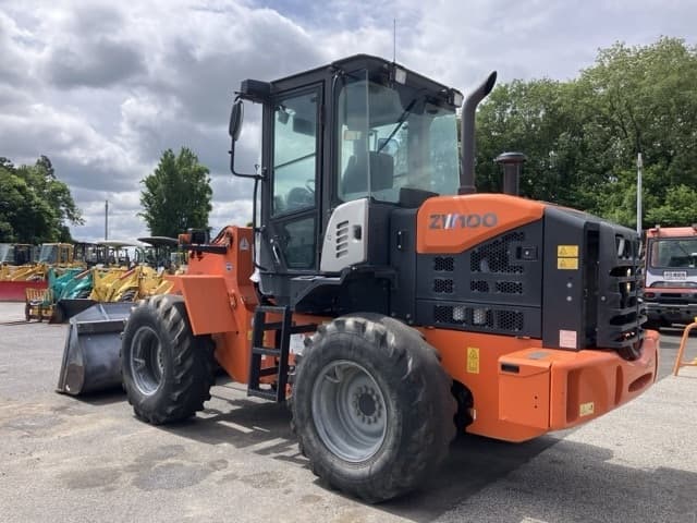 WHEEL LOADER — Auction (lot 8451-483)