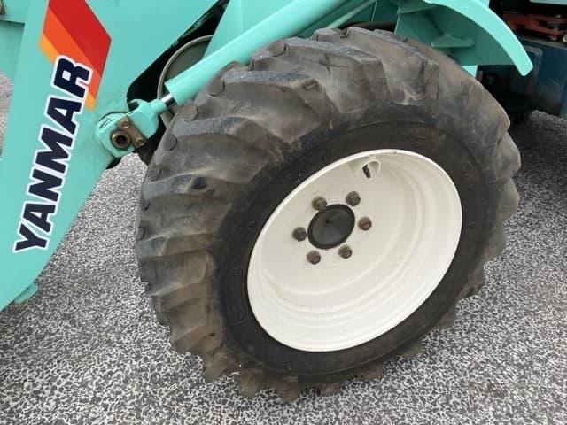 MINI WHEEL LOADER — Auction (lot 8451-489)
