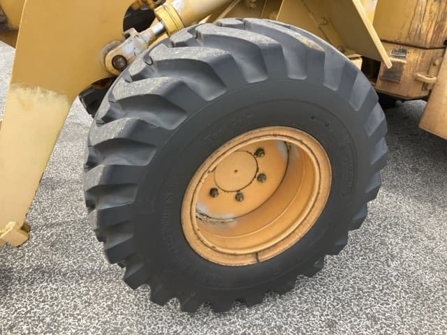 MINI WHEEL LOADER — Auction (lot 8451-490)