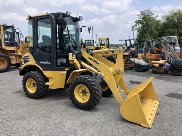 MINI WHEEL LOADER — Auction (lot 8451-491)