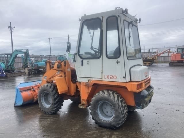 MINI WHEEL LOADER — Auction (lot 8451-493)