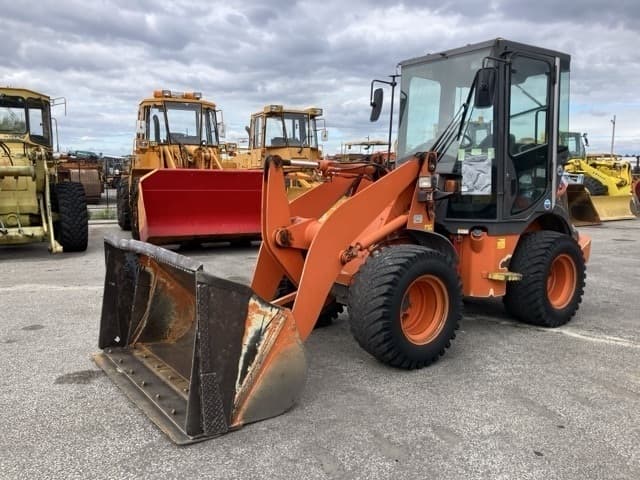MINI WHEEL LOADER — Auction (lot 8451-494)
