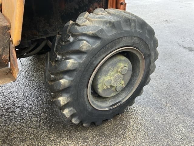 MINI WHEEL LOADER — Auction (lot 8451-496)