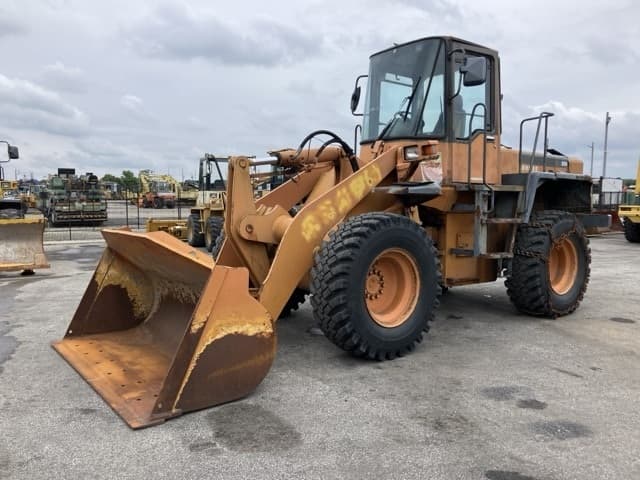 WHEEL LOADER — Auction (lot 8451-499)