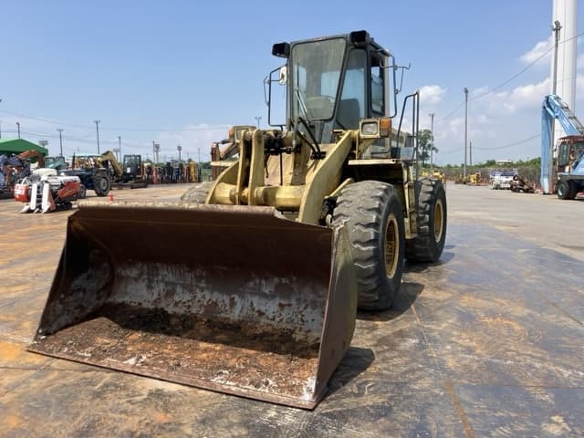 WHEEL LOADER — Auction (lot 8451-50004)