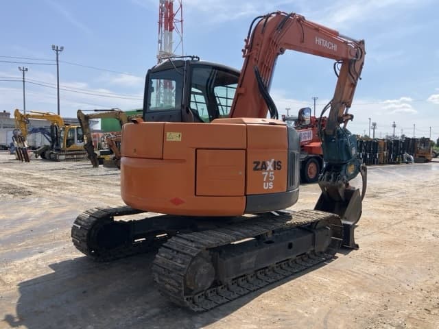 EXCAVATOR — Auction (lot 8451-50026)