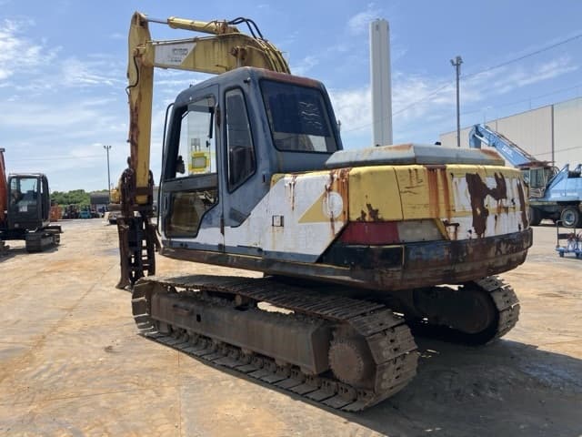 EXCAVATOR — Auction (lot 8451-50027)