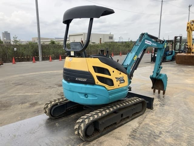 MINI EXCAVATOR — Auction (lot 8451-50031)