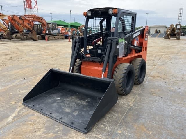 SKID STEER LOADER — Auction (lot 8451-50032)