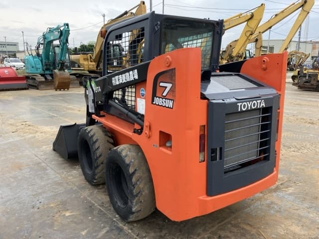 SKID STEER LOADER — Auction (lot 8451-50032)