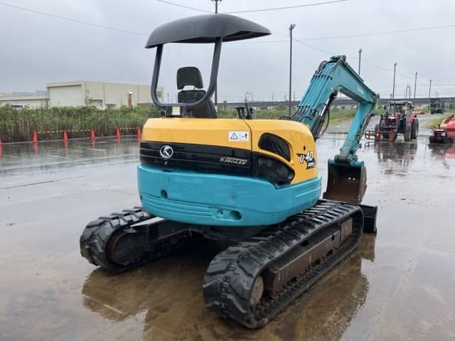 MINI EXCAVATOR — Auction (lot 8451-50034)