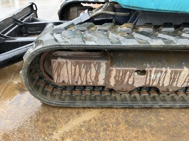 MINI EXCAVATOR — Auction (lot 8451-50034)