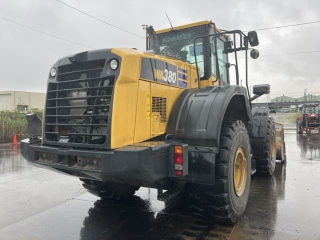WHEEL LOADER — Auction (lot 8451-50035)