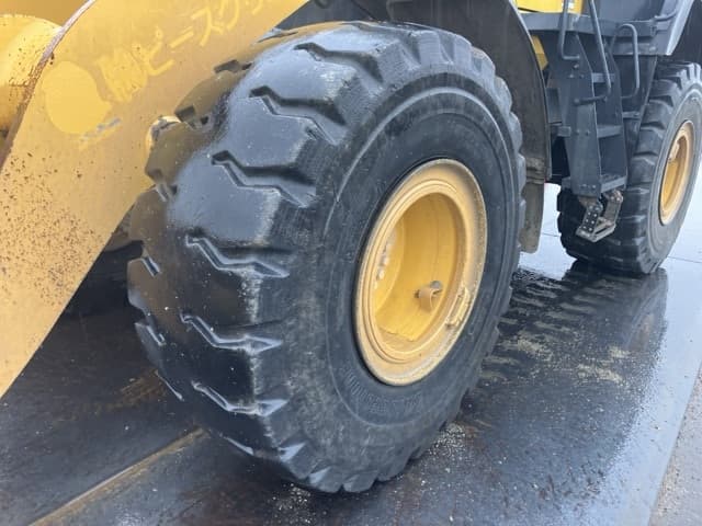 WHEEL LOADER — Auction (lot 8451-50035)