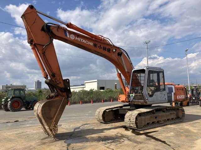 EXCAVATOR — Auction (lot 8451-50038)