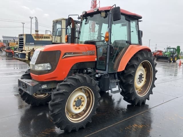 Tractor — Auction (lot 8451-51013)