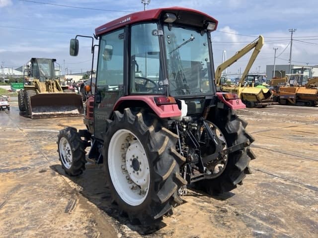 Tractor — Auction (lot 8451-51014)