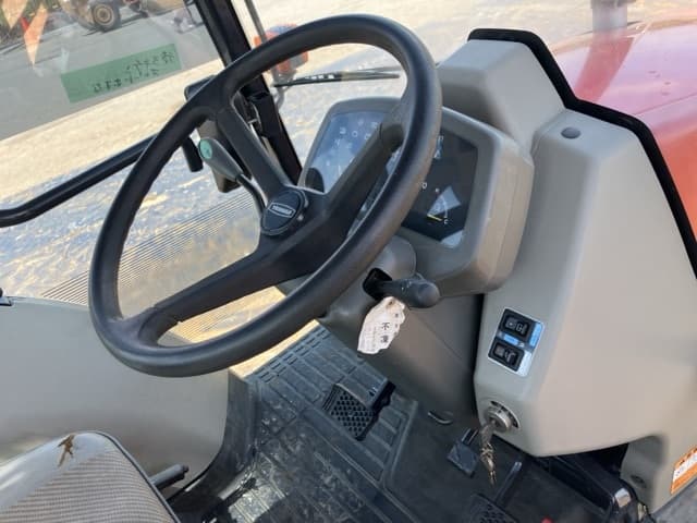 Tractor — Auction (lot 8451-51014)