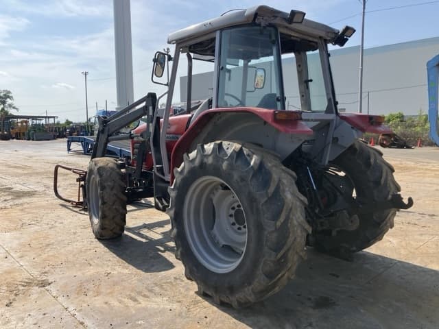 Tractor — Auction (lot 8451-51024)