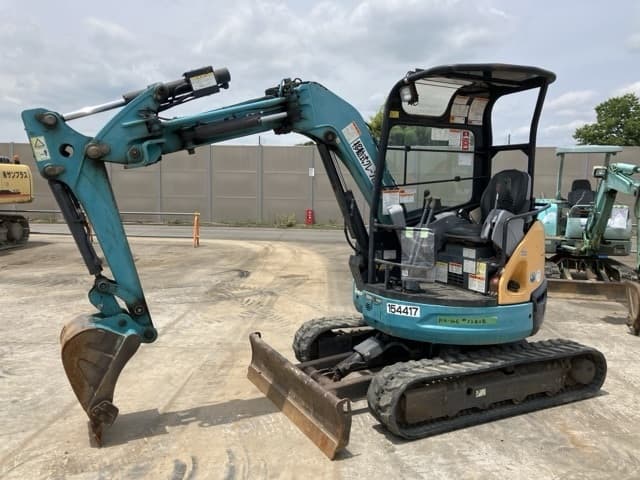 MINI EXCAVATOR — Auction (lot 8451-513)