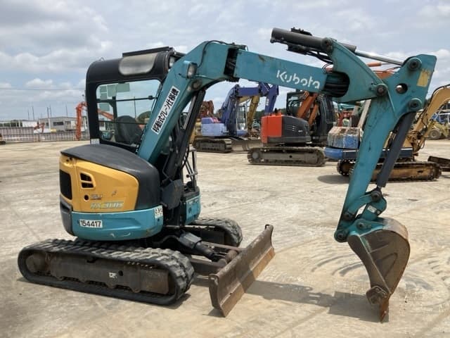 MINI EXCAVATOR — Auction (lot 8451-513)