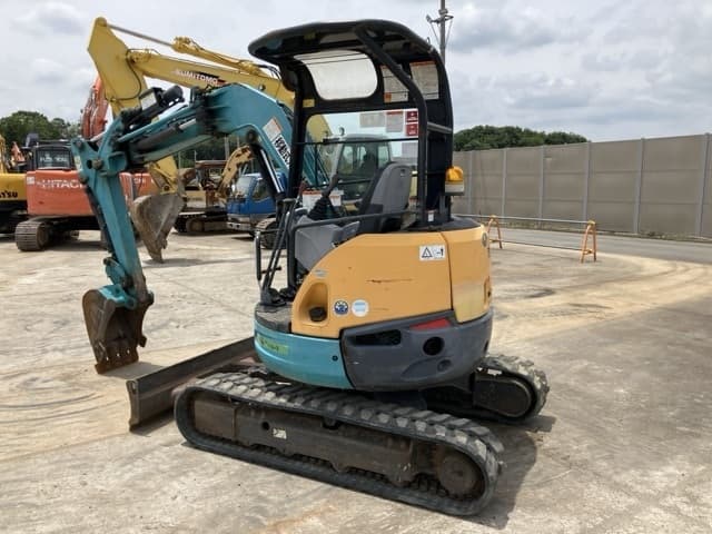 MINI EXCAVATOR — Auction (lot 8451-513)